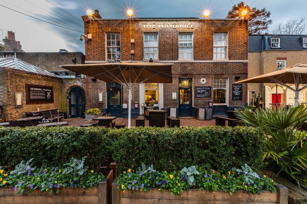 The Windmill On The Common Hotell London Eksteriør bilde