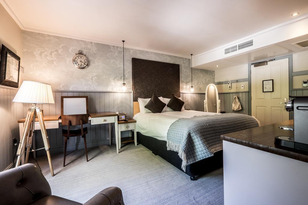 The Windmill On The Common Hotell London Eksteriør bilde
