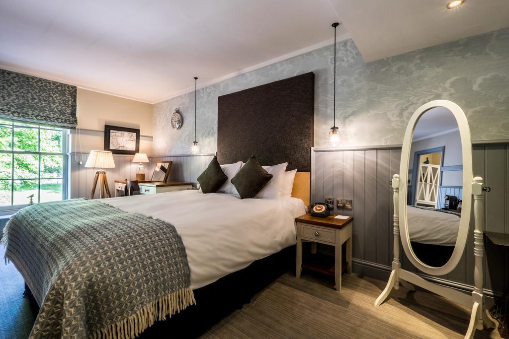 The Windmill On The Common Hotell London Eksteriør bilde