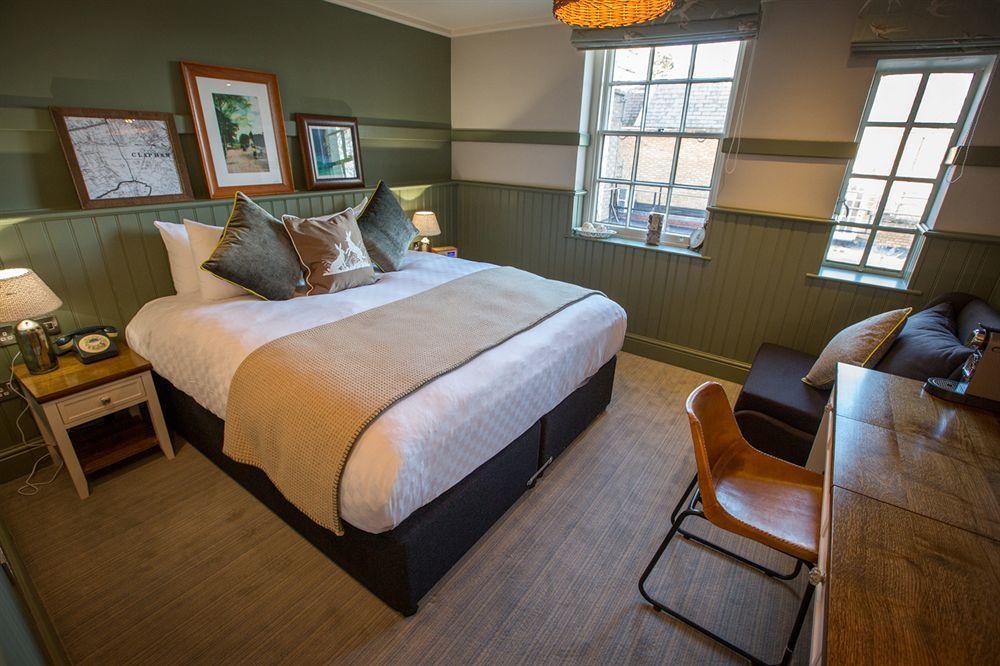 The Windmill On The Common Hotell London Eksteriør bilde